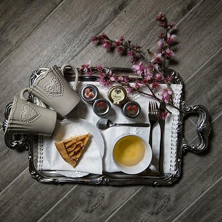 La Maison Sabina Passo Corese Bagian luar foto